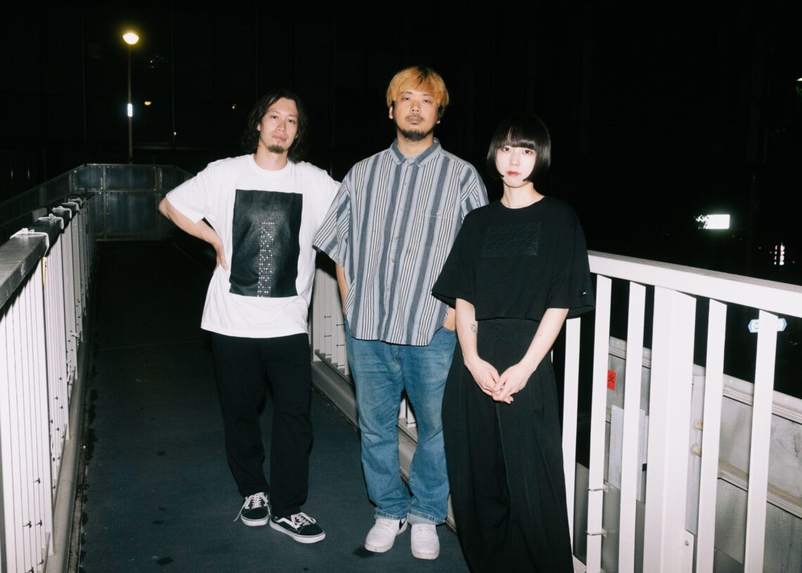 紫 今